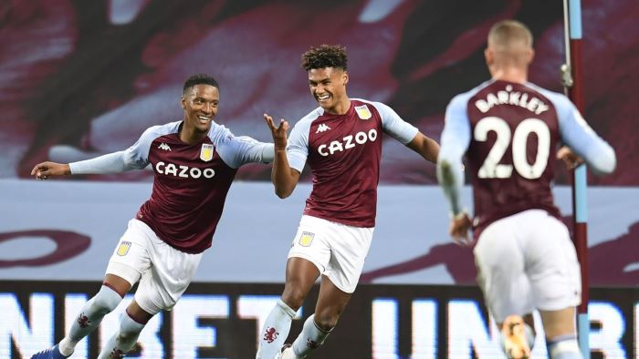 Claret & Blue กองทัพเอาชนะ ลิเวอร์พูล; พ่ายแพ้ครั้งที่ 4 PL